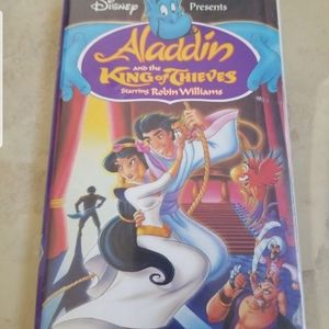 SALE! VHS Aladdin